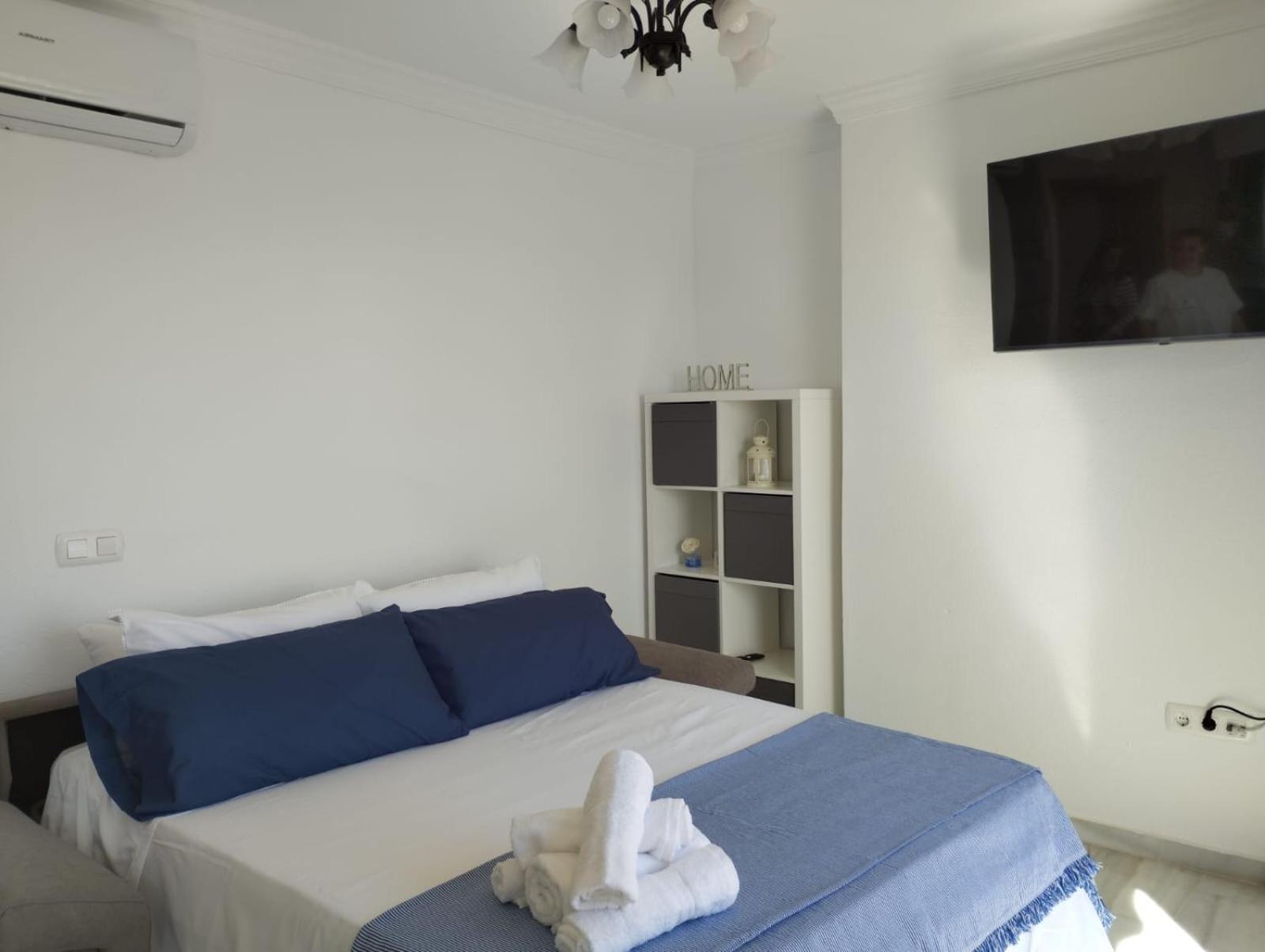 Apartamentos Playacala La Cala Del Moral Екстер'єр фото