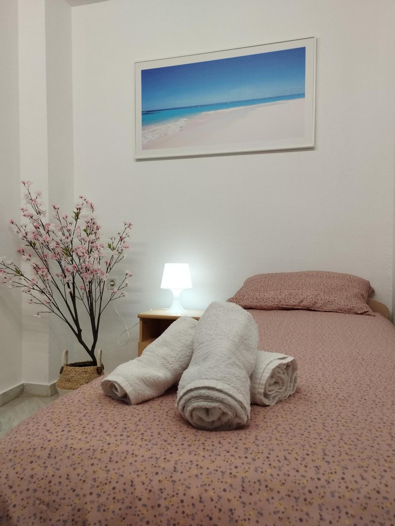 Apartamentos Playacala La Cala Del Moral Екстер'єр фото