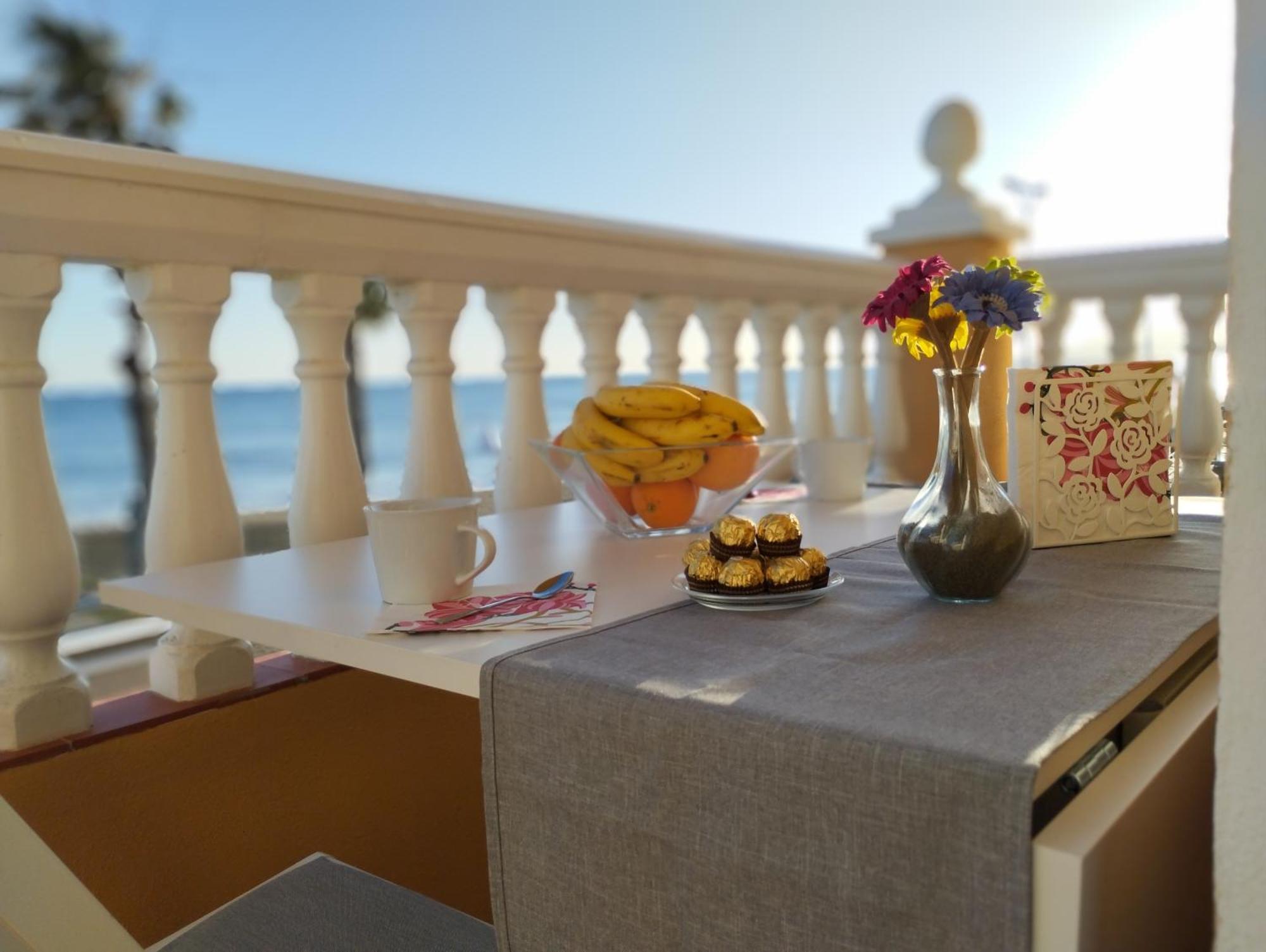 Apartamentos Playacala La Cala Del Moral Екстер'єр фото